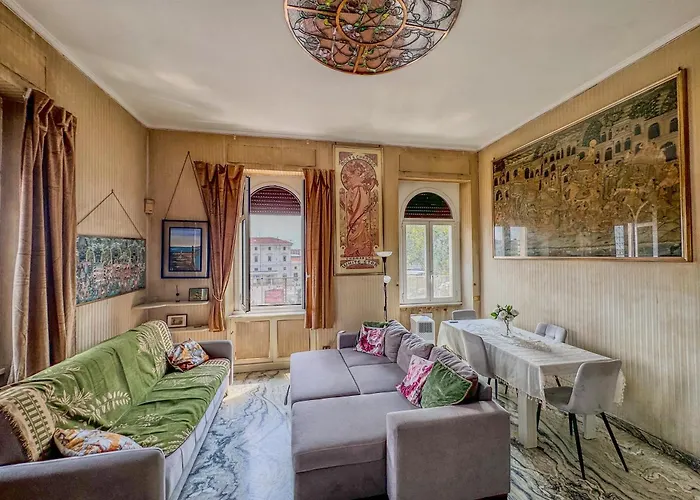 Rione Trastevere Suite - 2Bdr! * Roma